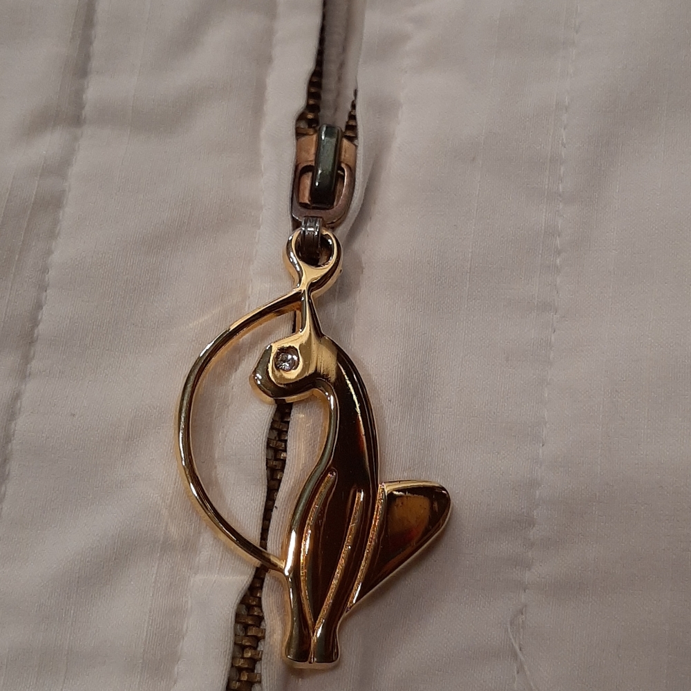 Top - Picture 7 of 10